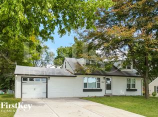 5007 Halsey St, Shawnee, KS 66216