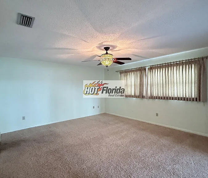 1420 US Highway 27 N — Photo 17