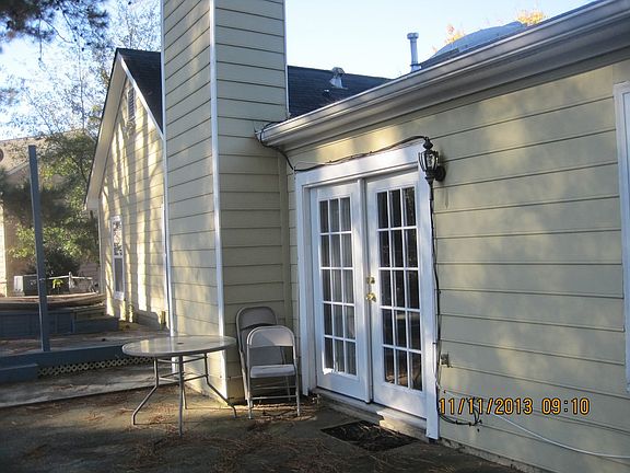 3rd image of 1250 Park Creek Cir