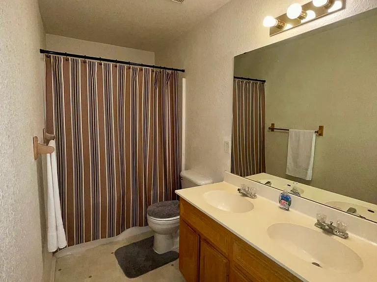 4302 Alleeta Dr — Photo 8