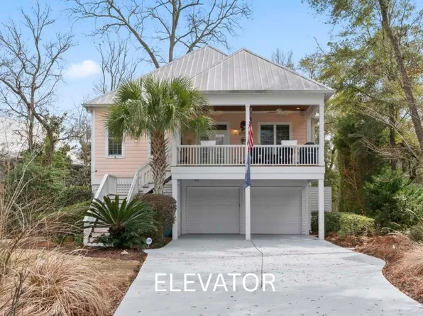 43 Cottage Dr., Murrells Inlet, SC 29576