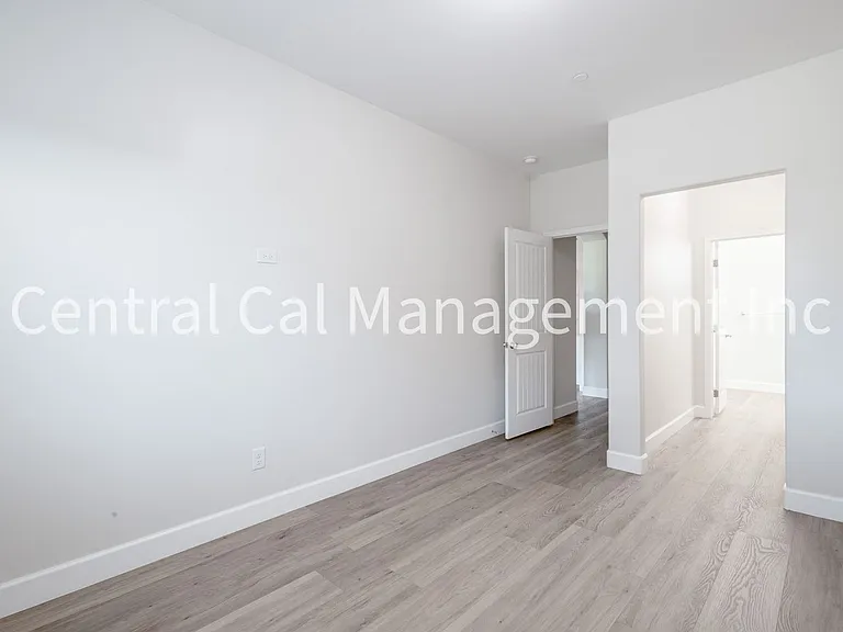 9029 Almond Creek Dr — Photo 12