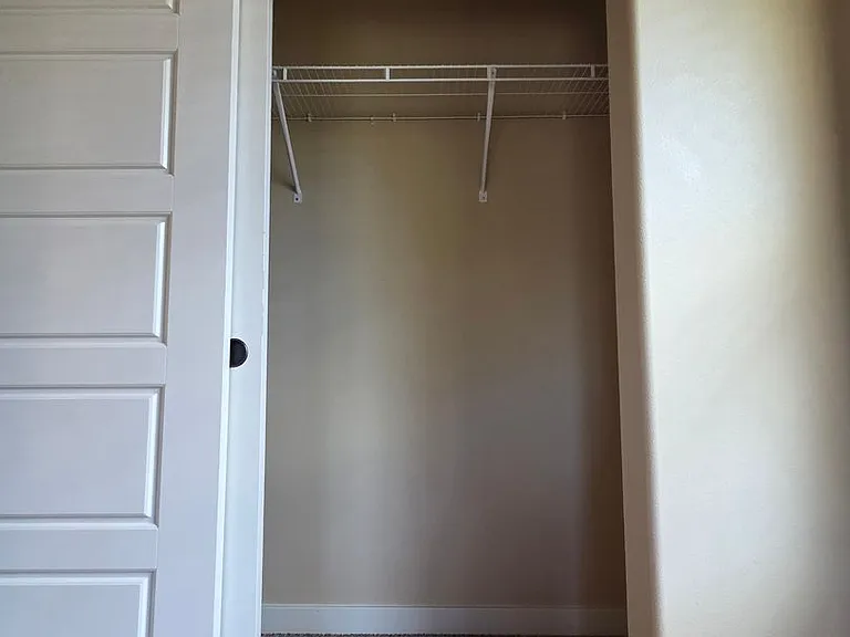 1344 Sinclair Dr — Photo 14