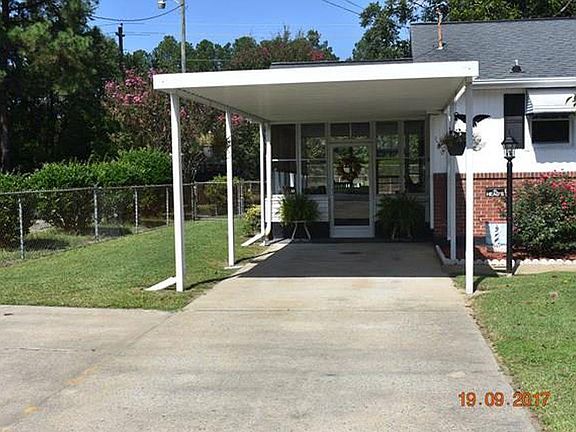 3rd image of 409 Quail Dr