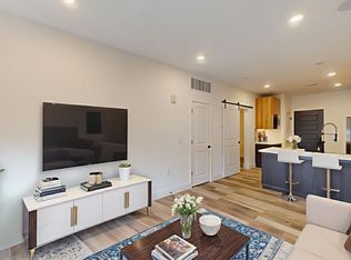 1040 Russell Blvd, Saint Louis, MO 63104