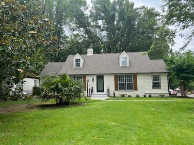 3671 Poplar Ave, Memphis, TN, 38111