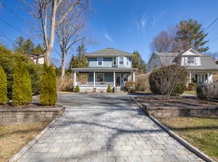 65 Oak Rd, Briarcliff Manor, NY 10510