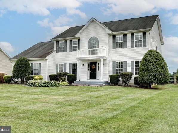202 W Thomas Ct, Middletown, DE 19709