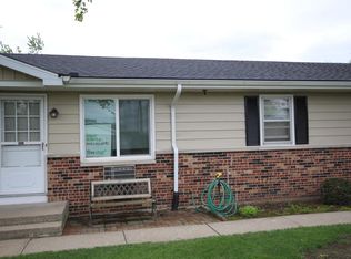 680 Andover St SE, Kentwood, MI 49548