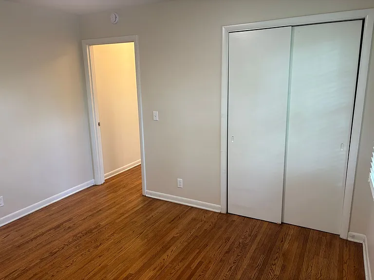51 Brookwood Ter — Photo 11