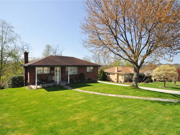 521 Oberdick Dr, McKeesport, PA 15135