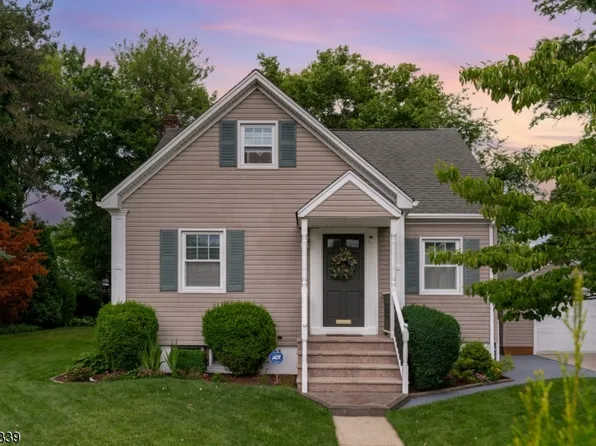 313 Dietz St, Roselle Boro, NJ 07203