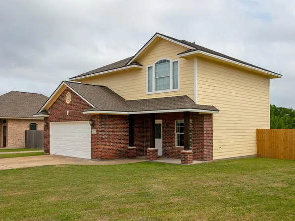 2810 Horseback Dr, College Station, TX 77845