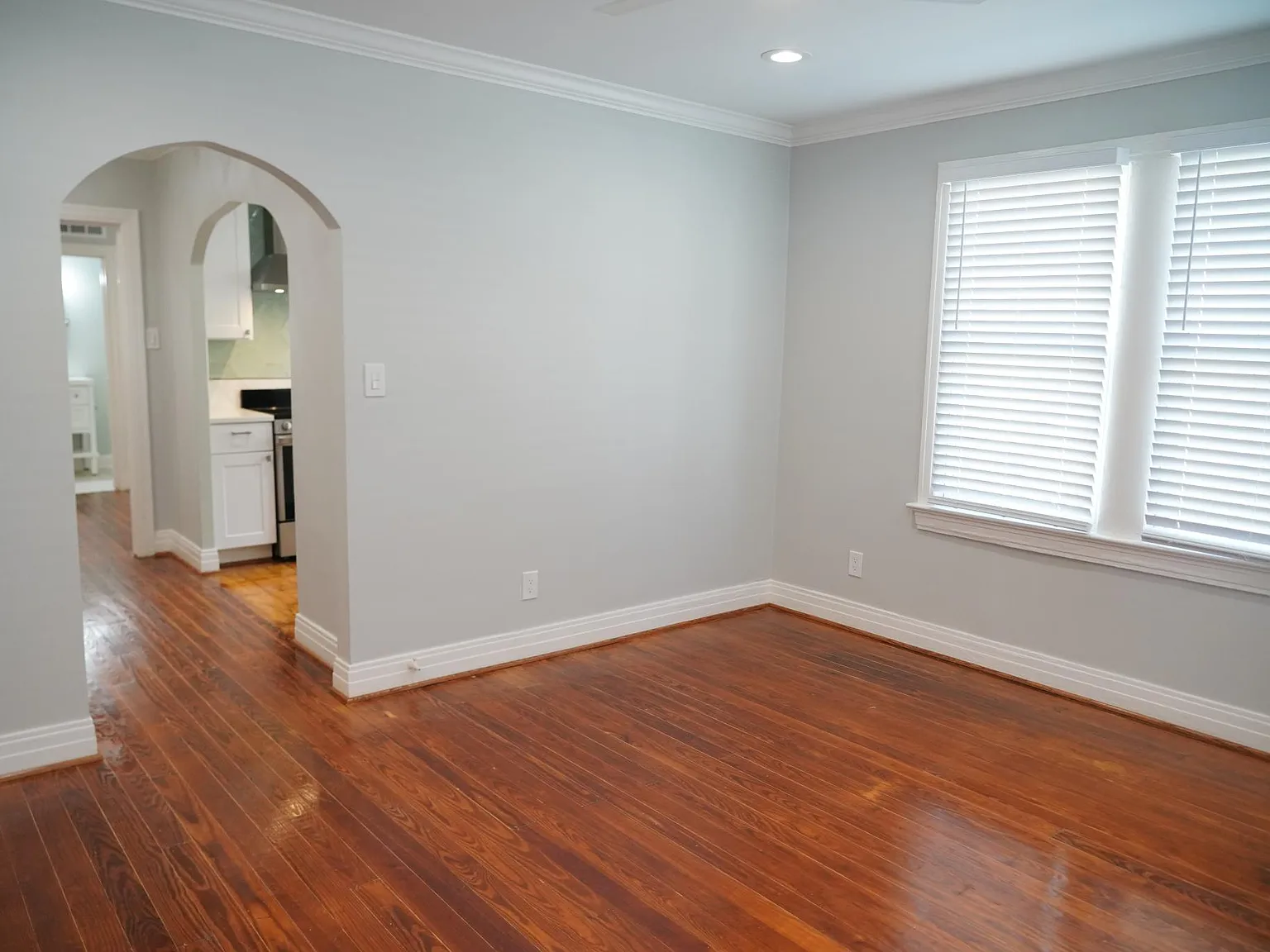5216 Milam St — Photo 3