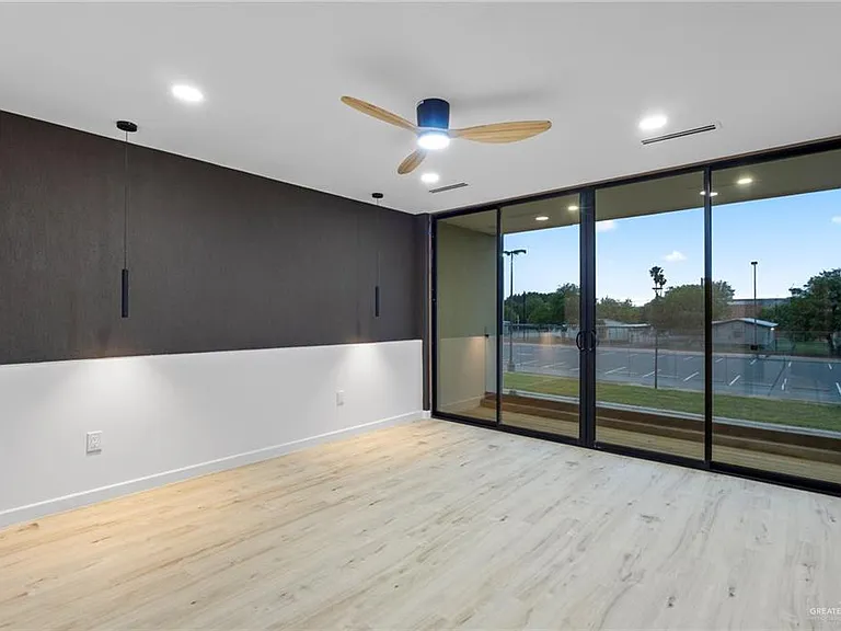 1408 S 7th Ave — Photo 18
