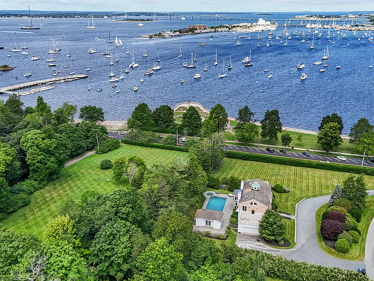 1B Harbor View Dr — Photo 18