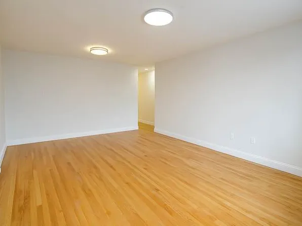 76 Battery Avenue 2B image 3 of 12
