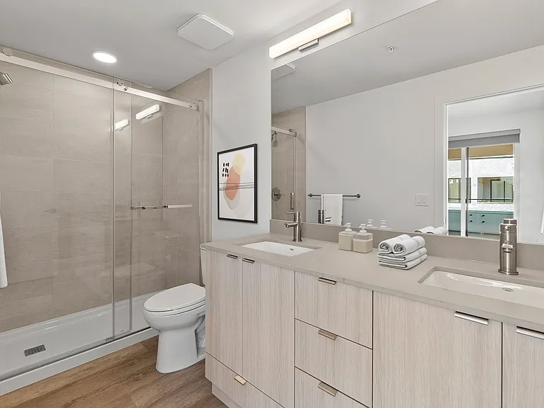 3795 Lakeshore Rd — Photo 18