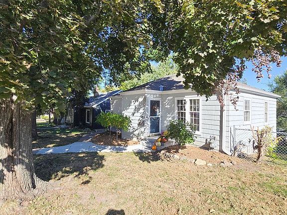 3rd image of 4321 Bloomington Ave