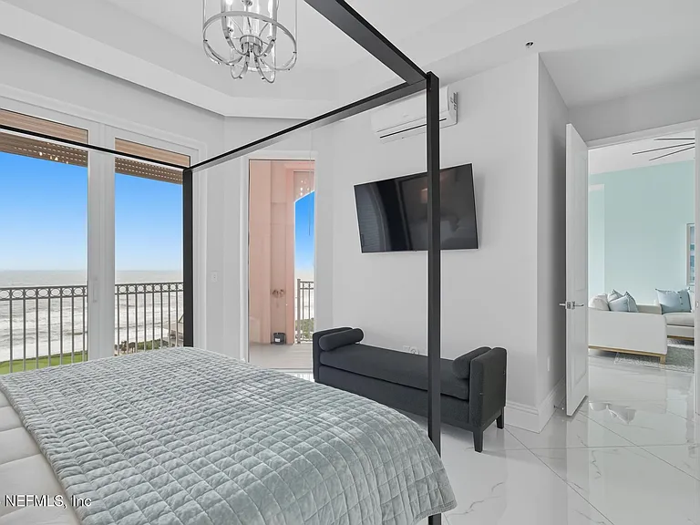200 Ocean Crest Dr #1111 — Photo 34