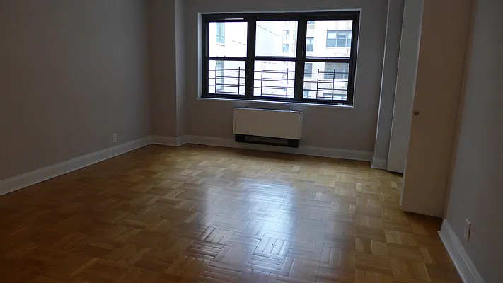 Rented by Stellar Management | media 2