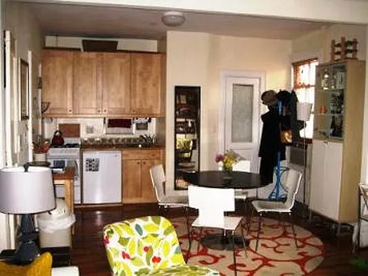 Rented by Corcoran | media 21