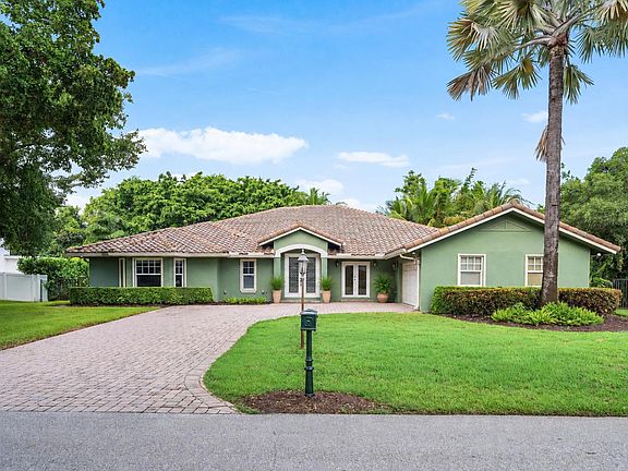 5th image of 10295 Saint Andrews Road