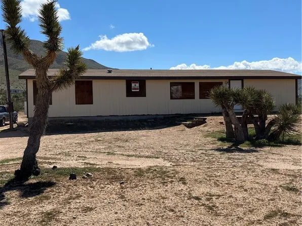 20733 Sparrow Rd, Apple Valley, CA 92308