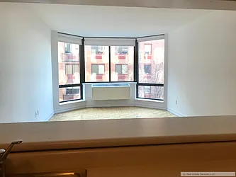 Rented by LL Real Estate Services