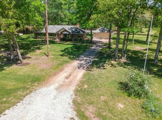 10389 Iron Ore Rd, Conroe, TX 77303