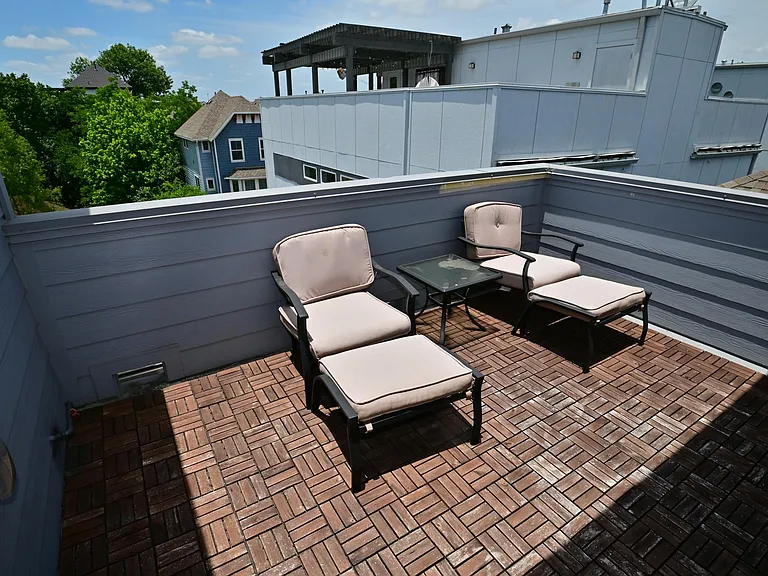 1117 W 16th St #C — Photo 97