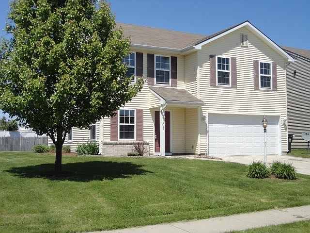 1st image of 9501 Golden Oak Dr