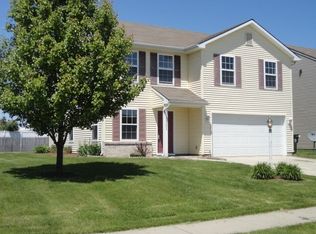 9501 Golden Oak Dr, Fort Wayne, IN 46835