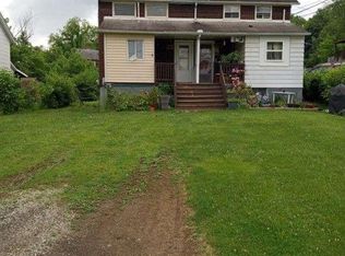 5402 Broad St, Pleasant Hills, PA 15236