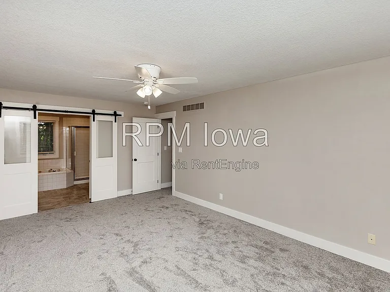 14440 Briarwood Ln — Photo 20