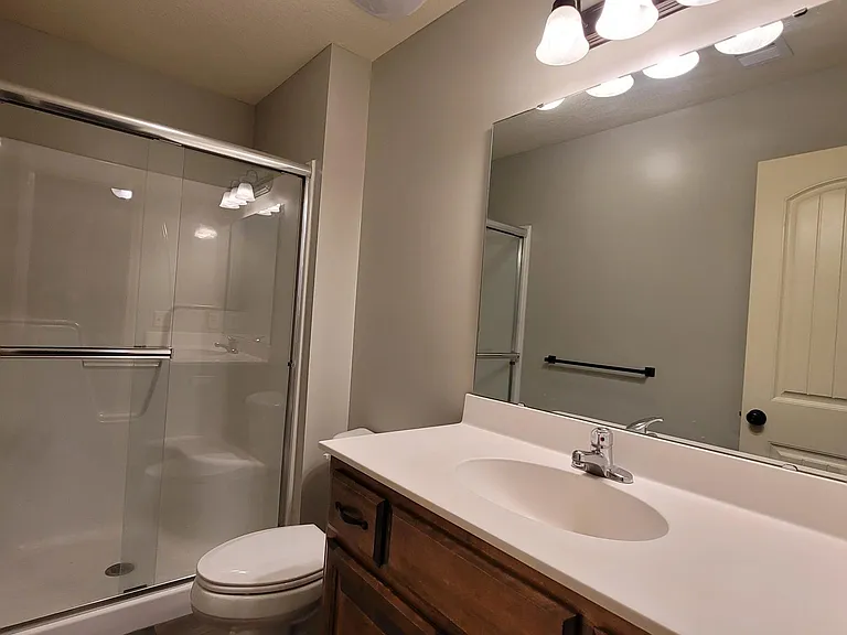 134 Roller Ct — Photo 5