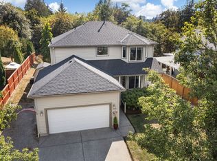 1811 N Falcon Dr, Ridgefield, WA 98642