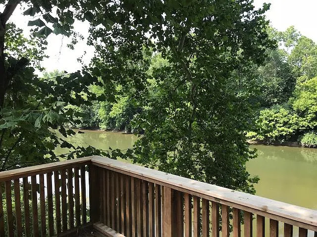 Riverview Dr — Photo 21