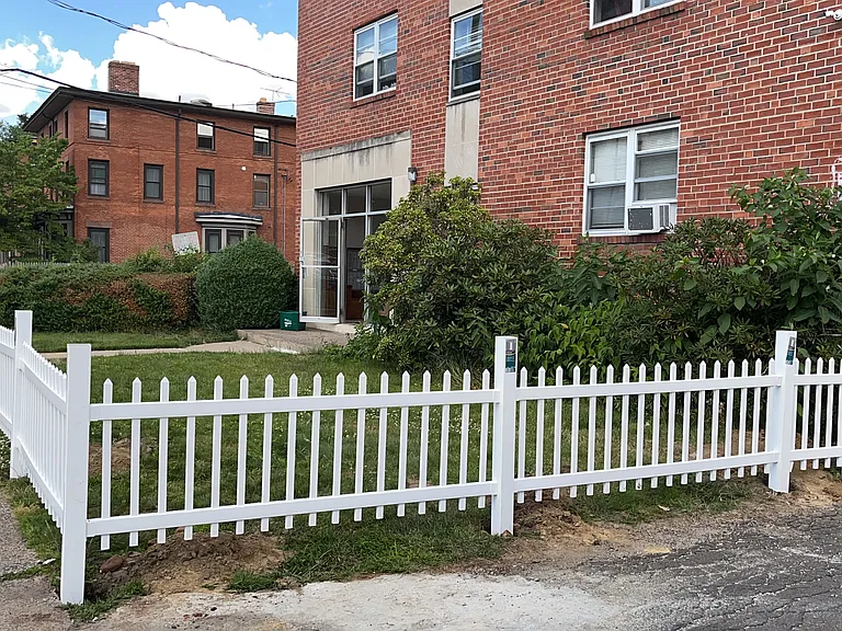 4 Atwood St #B6 — Photo 2