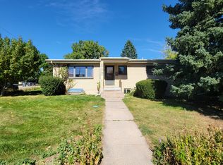 823 Old Trail Rd, Cheyenne, WY 82001