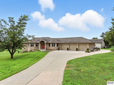 106 N How Ave, Murray, NE, 68409