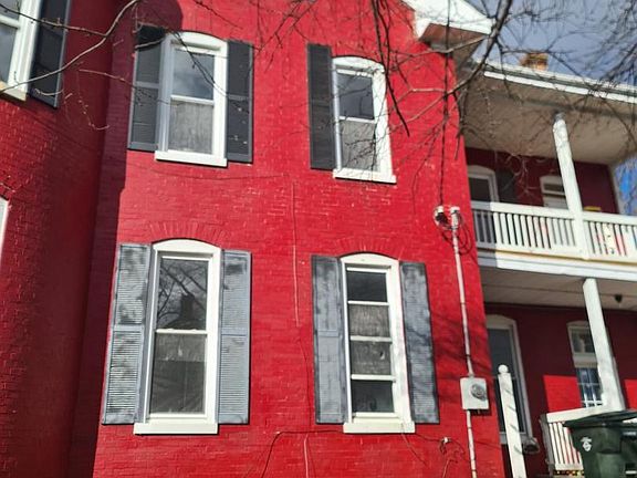 4th image of 542 Salem Ave