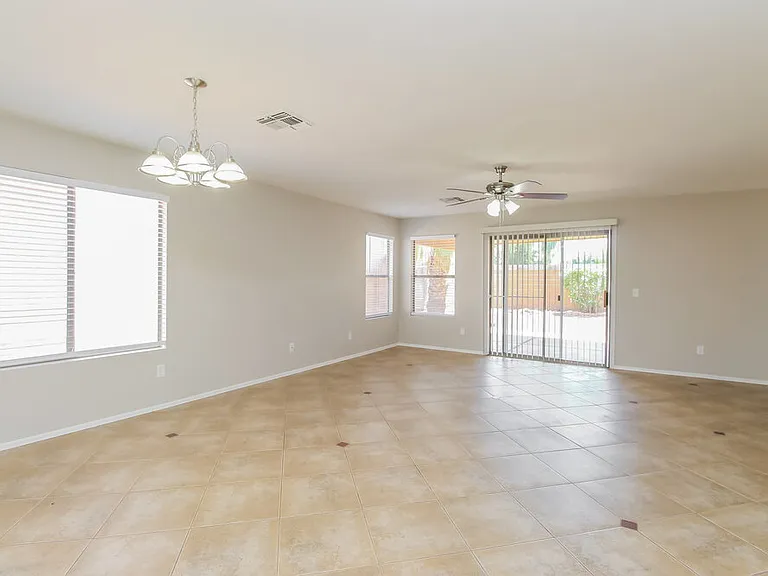 5743 E Flossmoor Cir — Photo 4
