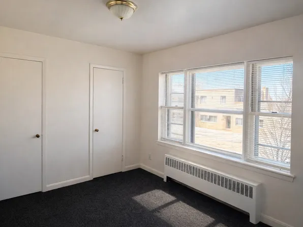 7155 W Burleigh St APT 6, Milwaukee, WI 53210