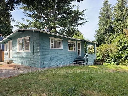 2106 42nd Ave SW Photo 1 2106 42nd Ave SW Photo 1