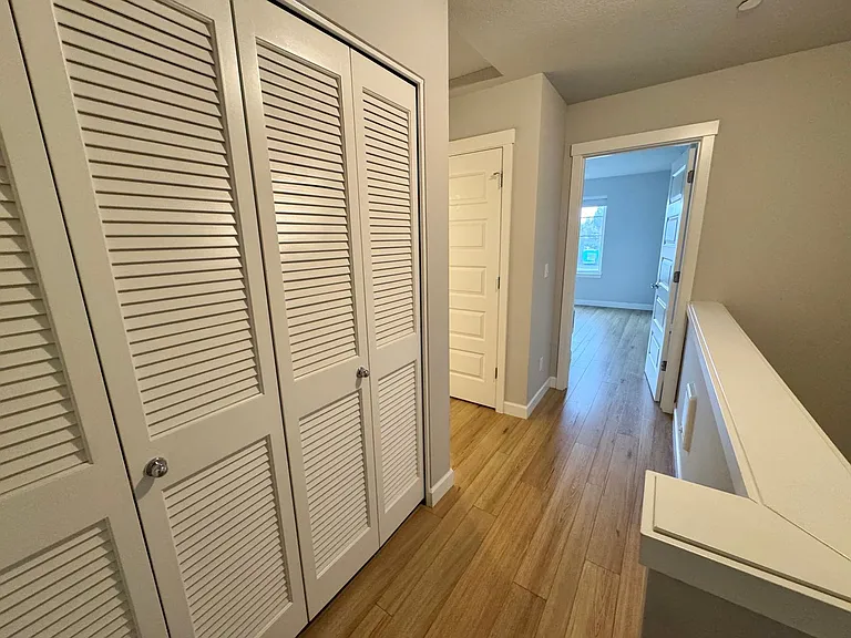 J0459 - Stafford St. Apartments — Photo 38