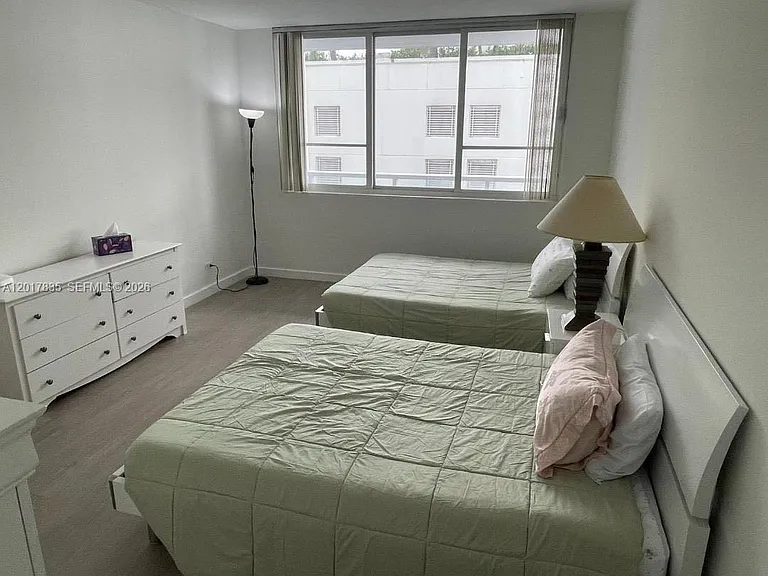 5005 Collins Ave #424 — Photo 10
