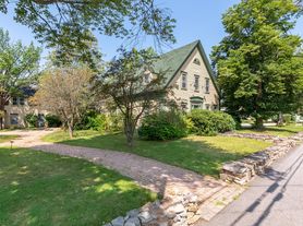 394 Union Ave, Laconia, NH