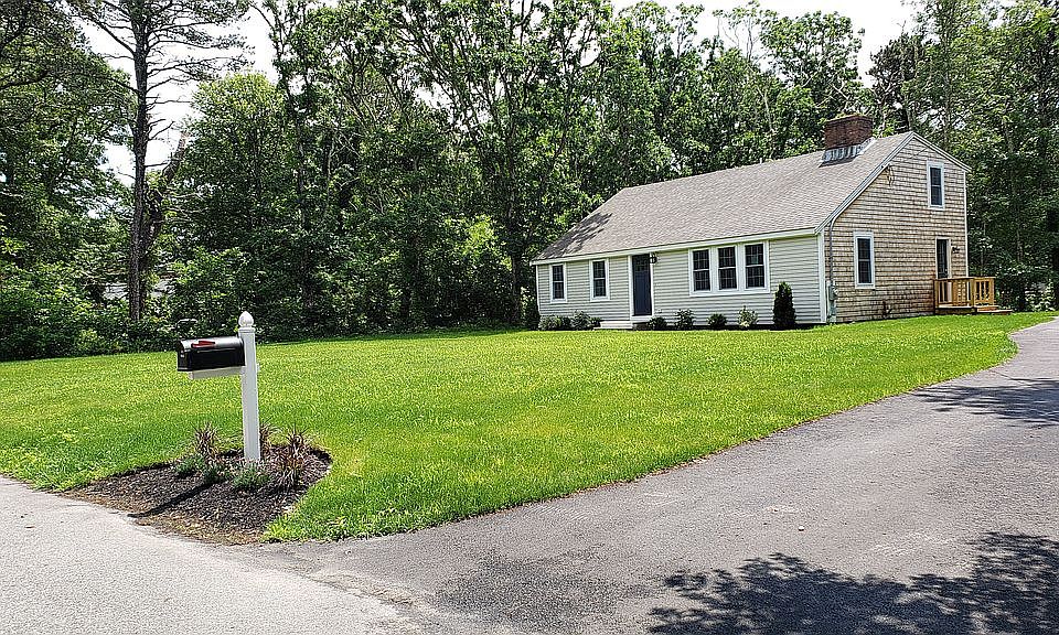 Tremendous Curb Appeal