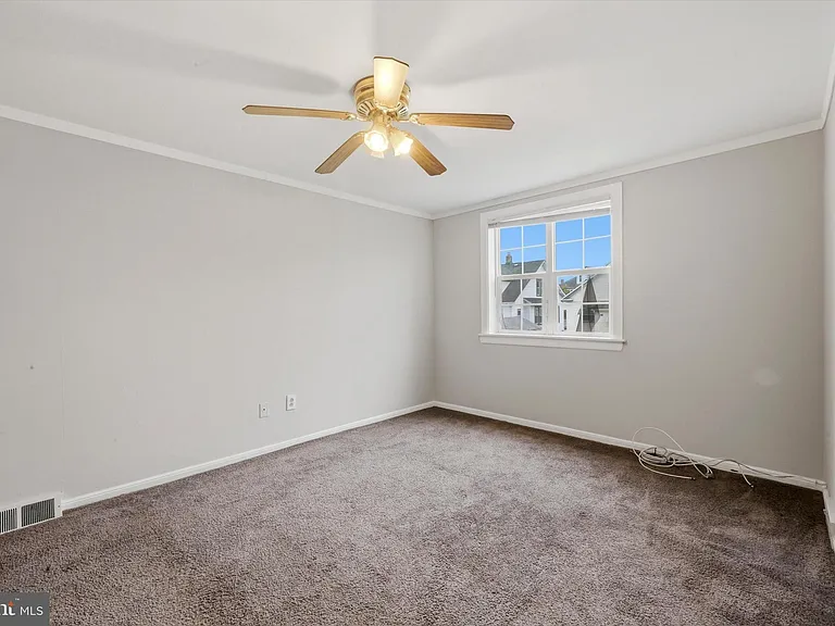 151 Chadwick Ave — Photo 10